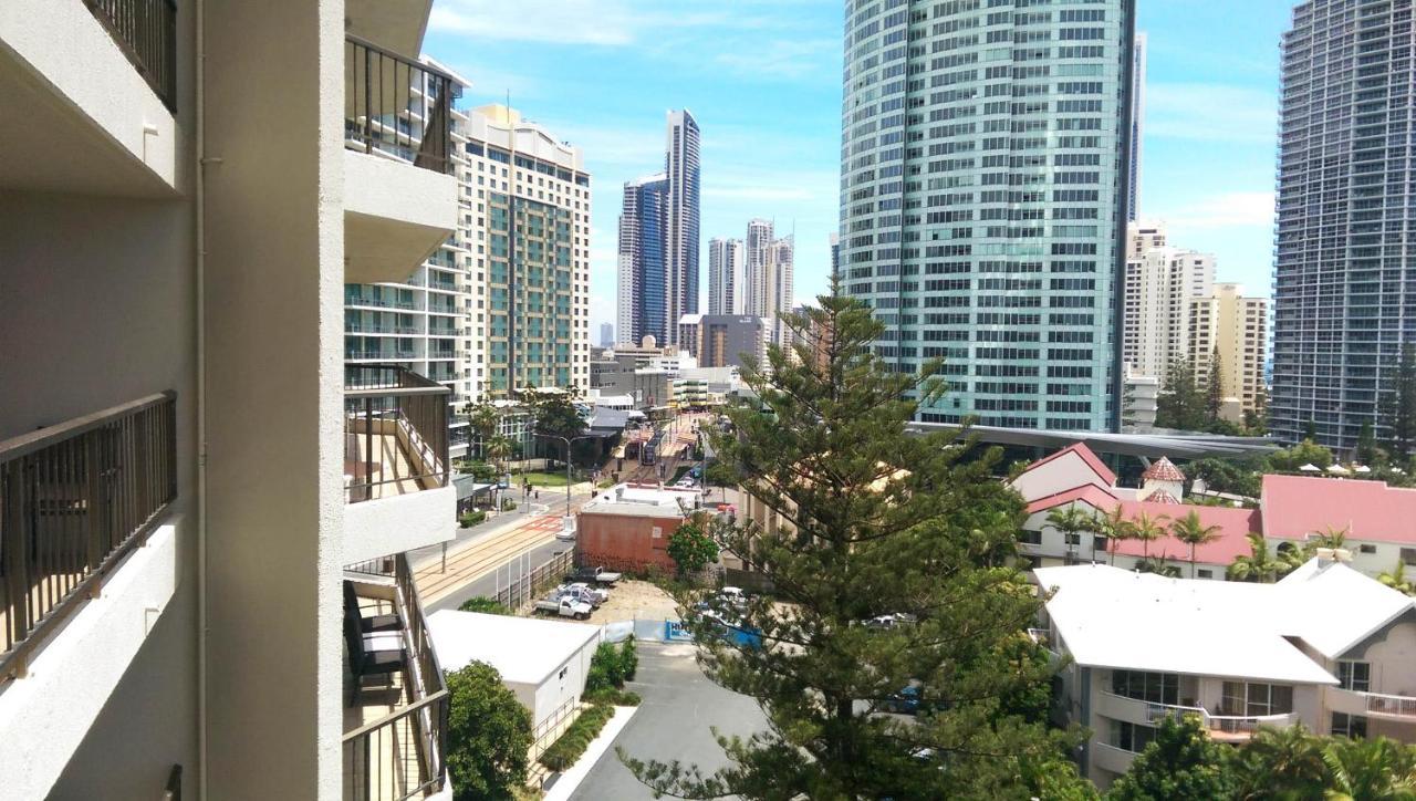 Genesis Apartments By Gold Coast Premium Екстер'єр фото