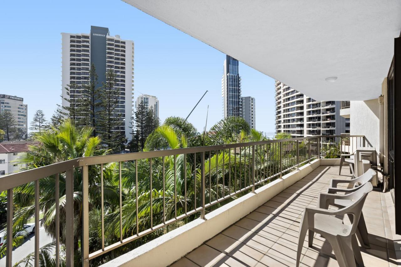 Genesis Apartments By Gold Coast Premium Екстер'єр фото
