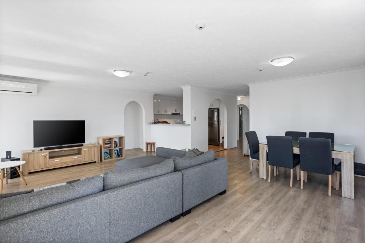 Genesis Apartments By Gold Coast Premium Екстер'єр фото