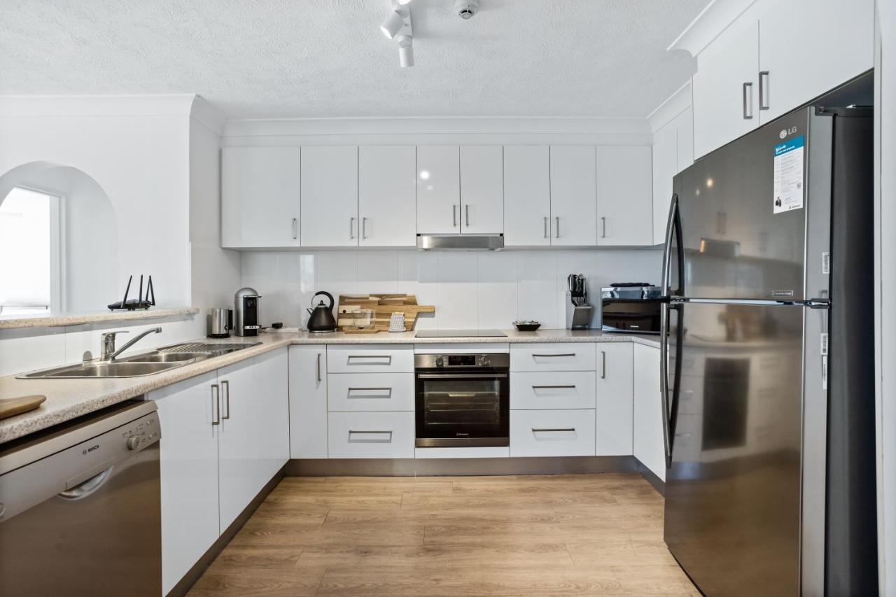 Genesis Apartments By Gold Coast Premium Екстер'єр фото
