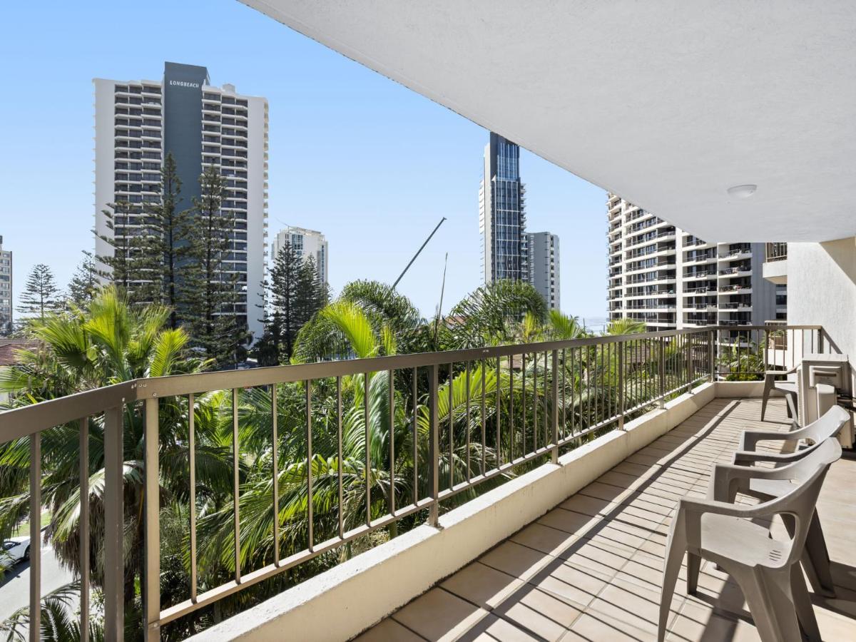 Genesis Apartments By Gold Coast Premium Екстер'єр фото