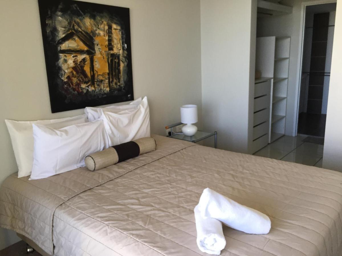 Genesis Apartments By Gold Coast Premium Екстер'єр фото